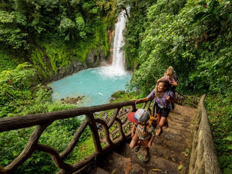 Adventure tours in costa rica, book with us to get the best deal