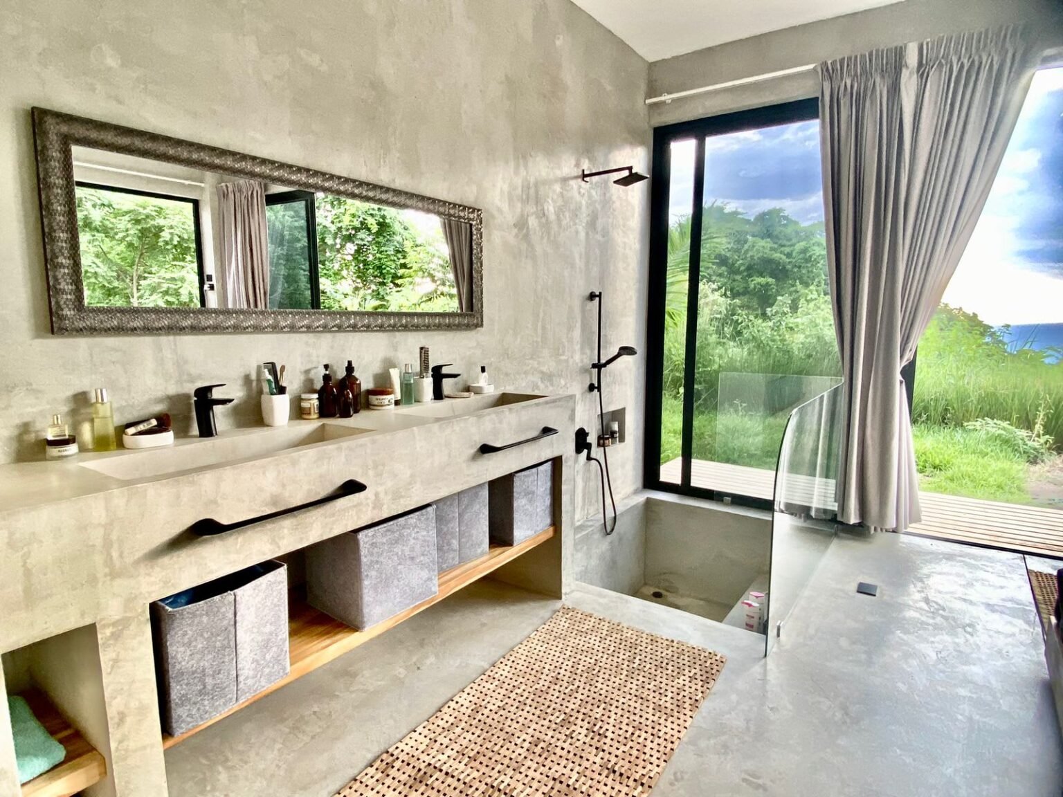 Modern casa Santa Teresa Beach ( 1 Main House + 1 luxury cabana ) image 5